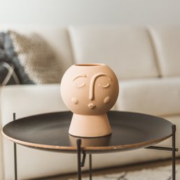 Maria Vase