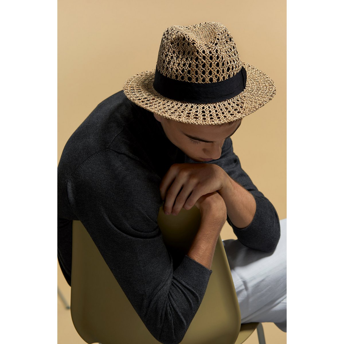 Chapeau Fedora en crochet de paille