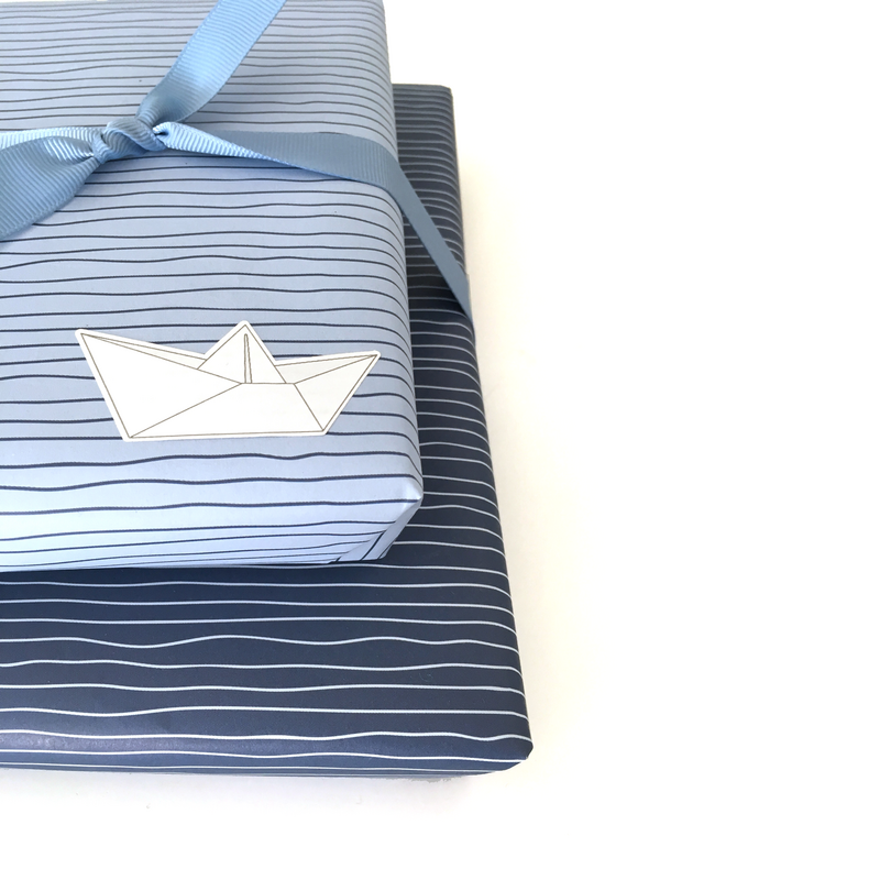 Carta da avvolgimento blu con motivo ad onde - carta da avvolgimento marittima per battesimo, comunione e conferma, acqua di avvolgimento dell'acqua