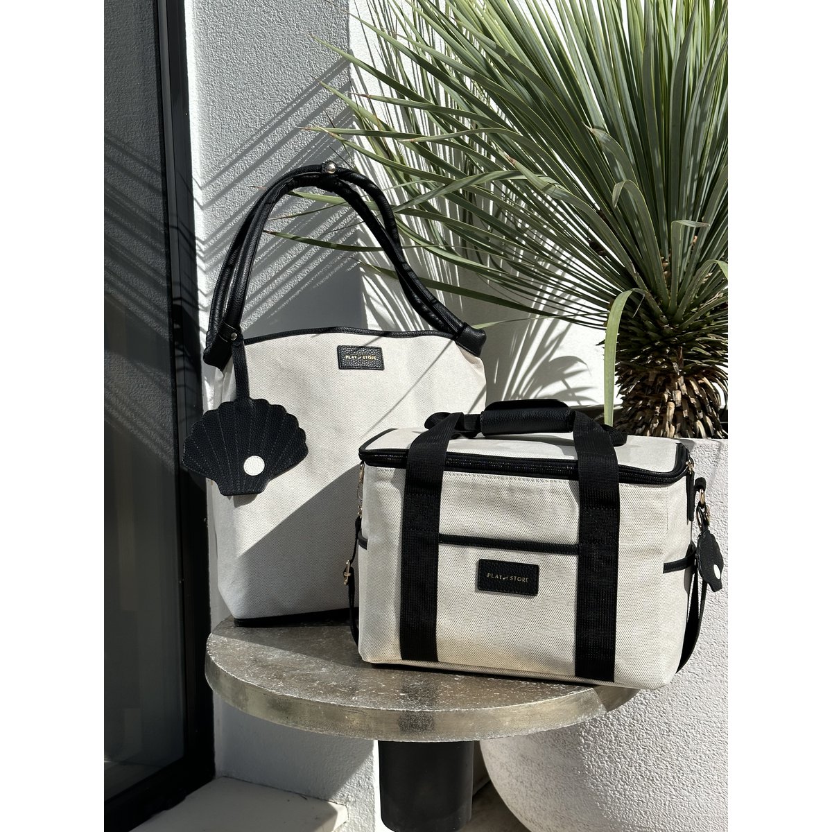 Premium Lunch Bag Black