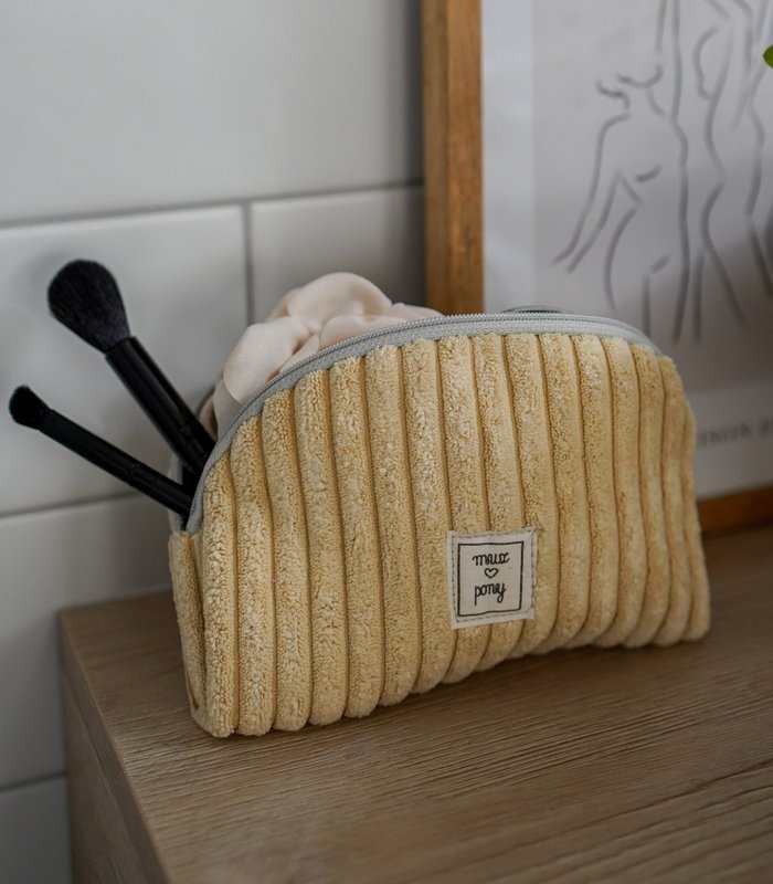 Sandy Yellow - Vanity Bag en velours côtelé avec intérieur imperméable