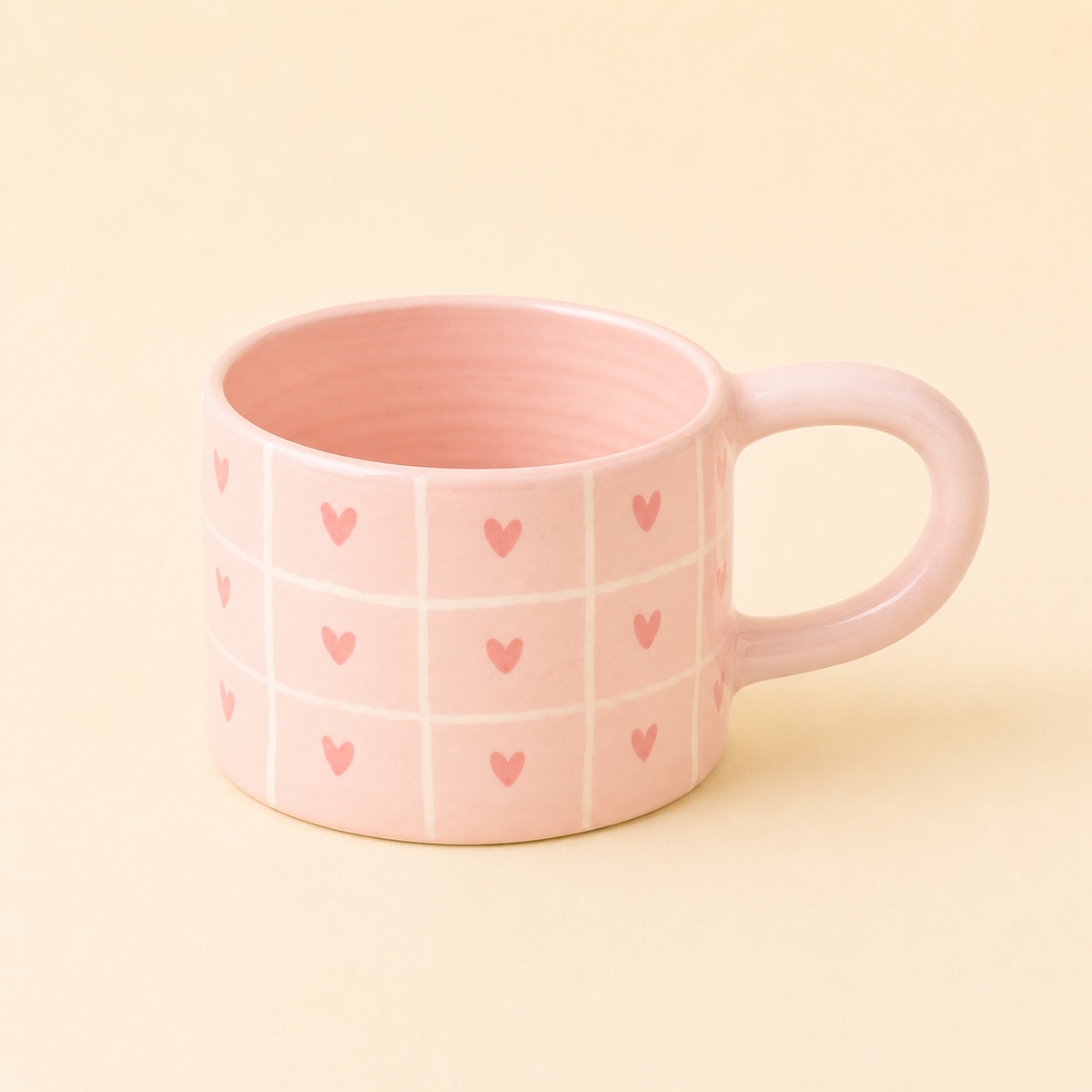Taza Mary – Taza de Cerámica Hecha a Mano con Corazones y Cuadros 400ml