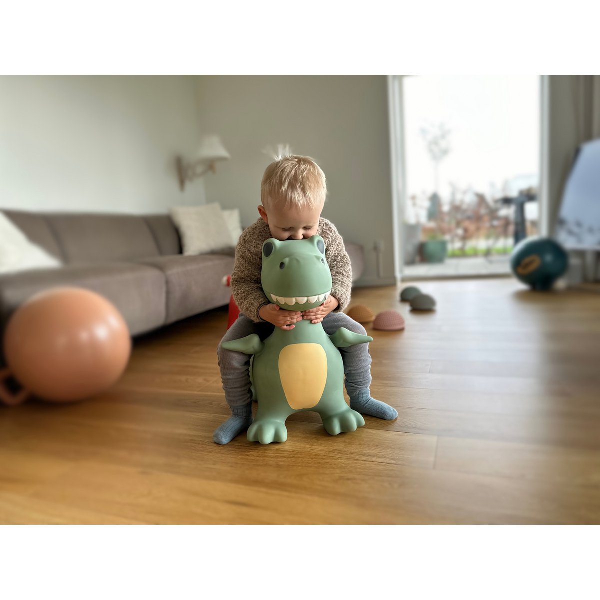 Springdier – Dino Dexter