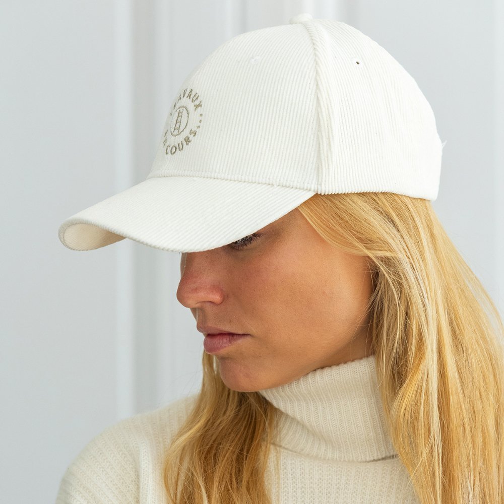 CAP in organic velvet