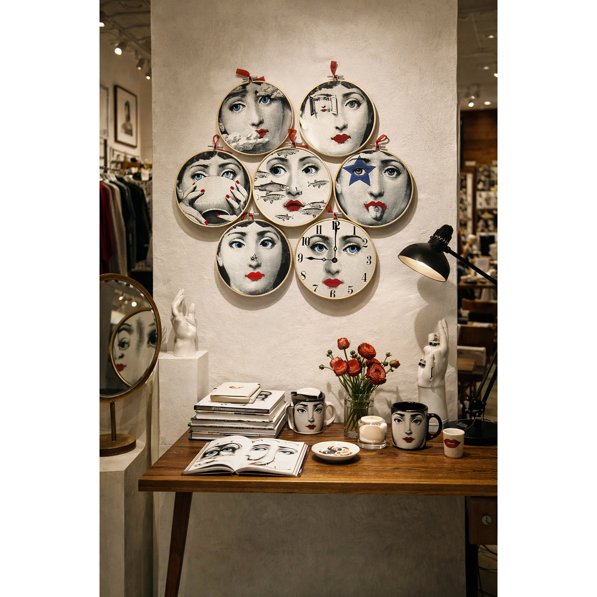 Fornasetti Portraits 15 cm – Pack de démarrage pour vente au détail d'art mural brodé (7 pièces)