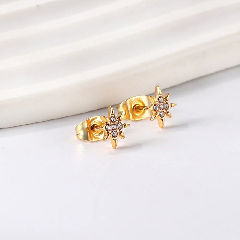 Tiny Stars - Gouden steroorknopjes met zirkonia's