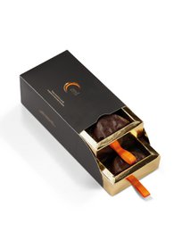 Dark chocolate gift box with orange moon design, 200g.