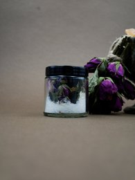 Krukke med holistisk beskyttelse og forankring