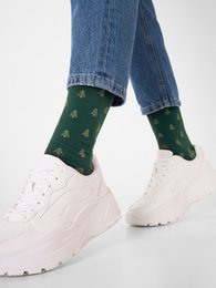 Organic Socks Trees - Green socks with a Christmas tree pattern