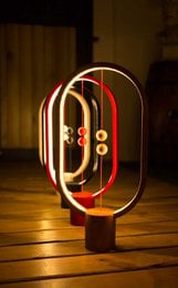Lampada HENG Balance Ellipse (bianco, rosso, nero)