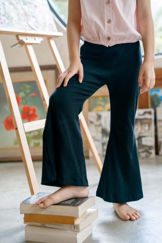 Cutbray / Flare broek zwart-wit