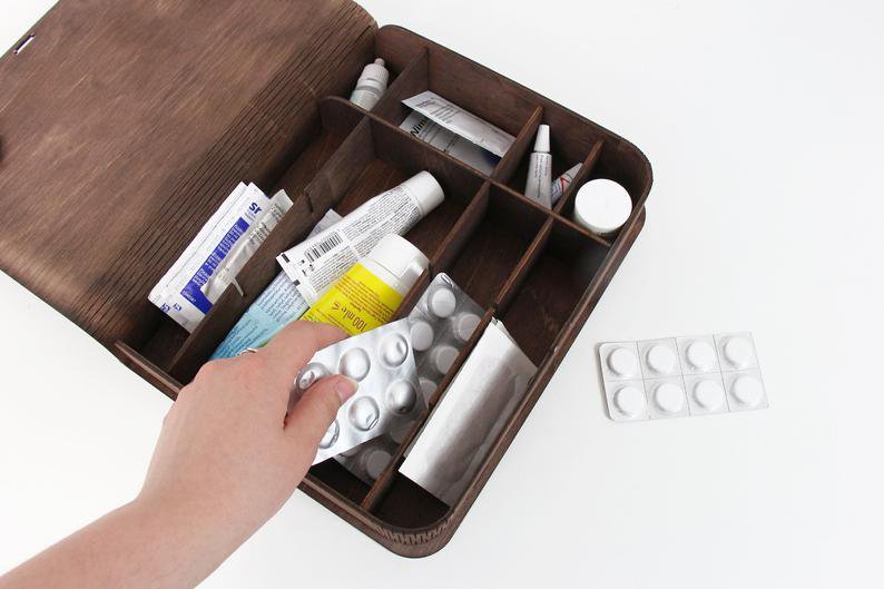 Holzkiste für Medizin