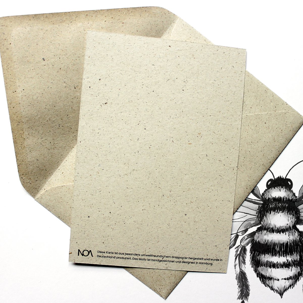 Grußkarte aus Graspapier, Wildbiene