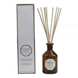 Diffuser with tuberose fragrance, glass bottle with wooden cap and reeds, diffuser set for home fragrance.