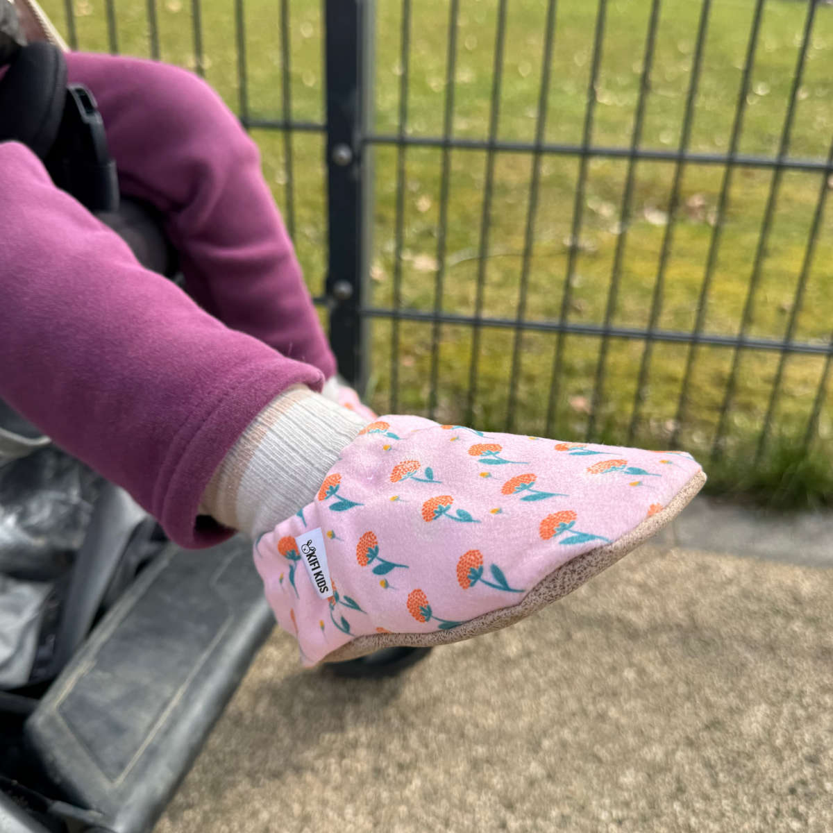 Babyschoenen - lente bloemen