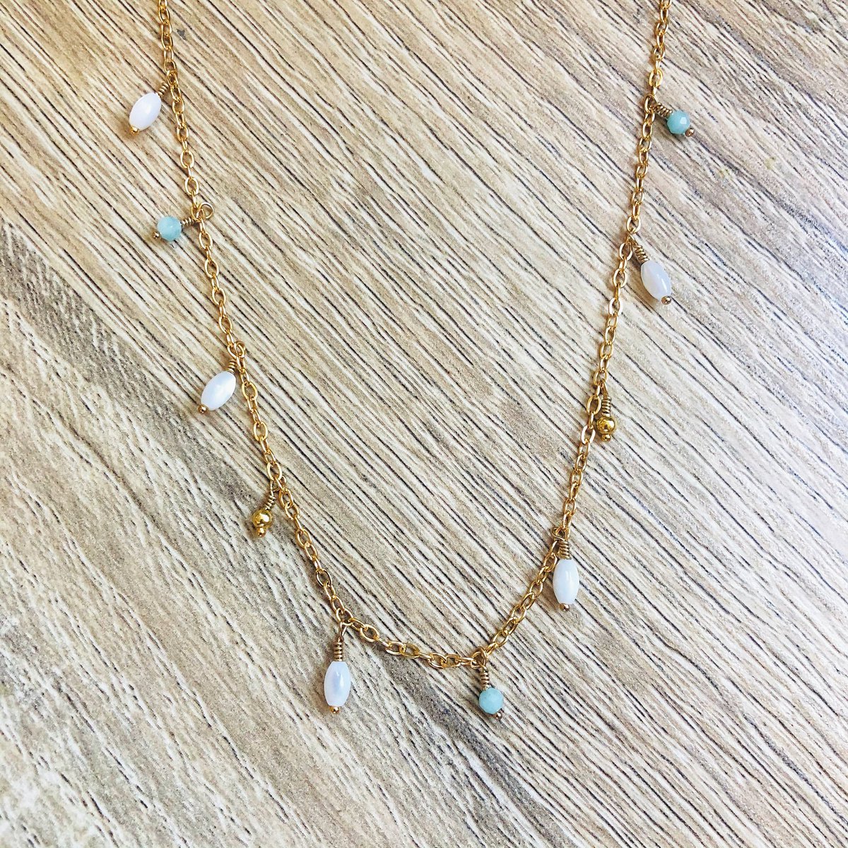 Halskæde Serena Amazonite Mother of Pearl