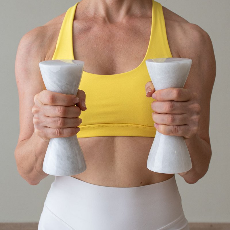 Fitness håndvægte hvid marmor 1 kg