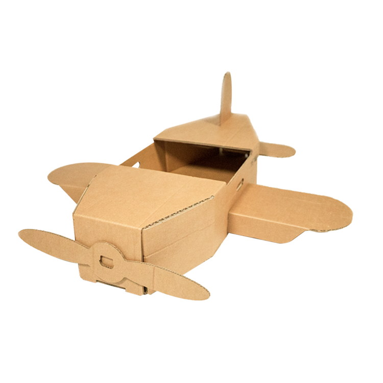 Grand avion jouet en carton