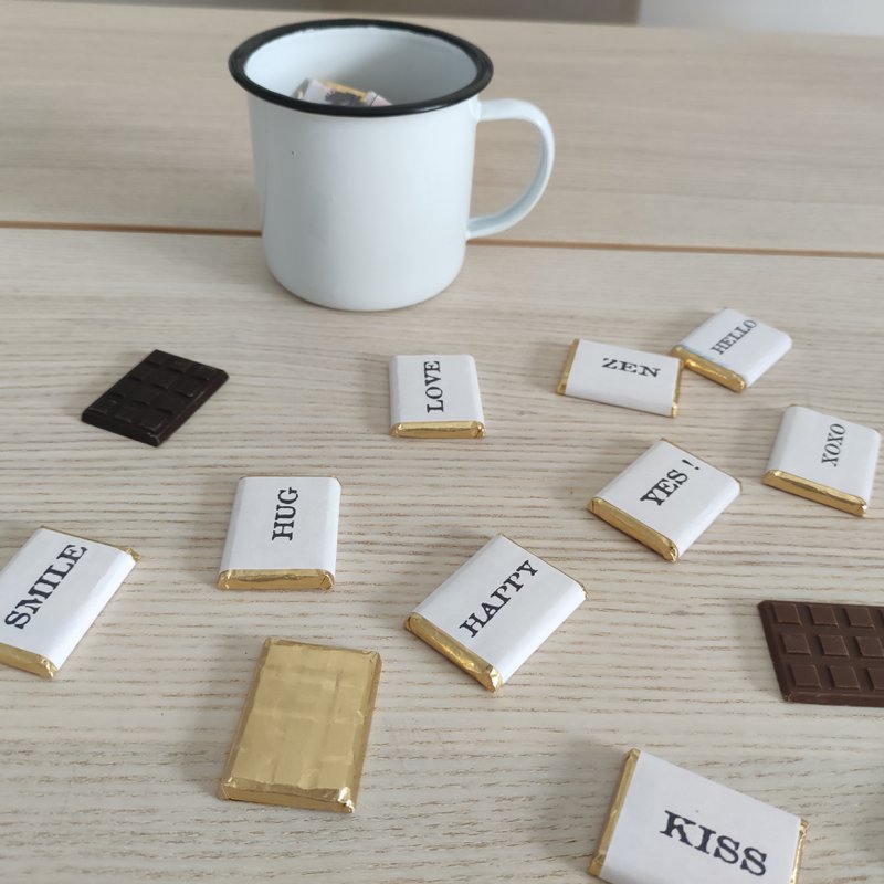 Tasse + 10 Pralinen "Stimmungsworte".