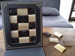 ASTROLOGY CHOCOLATES -BLACK- PHOTO FRAME PACKAGING © + CARD