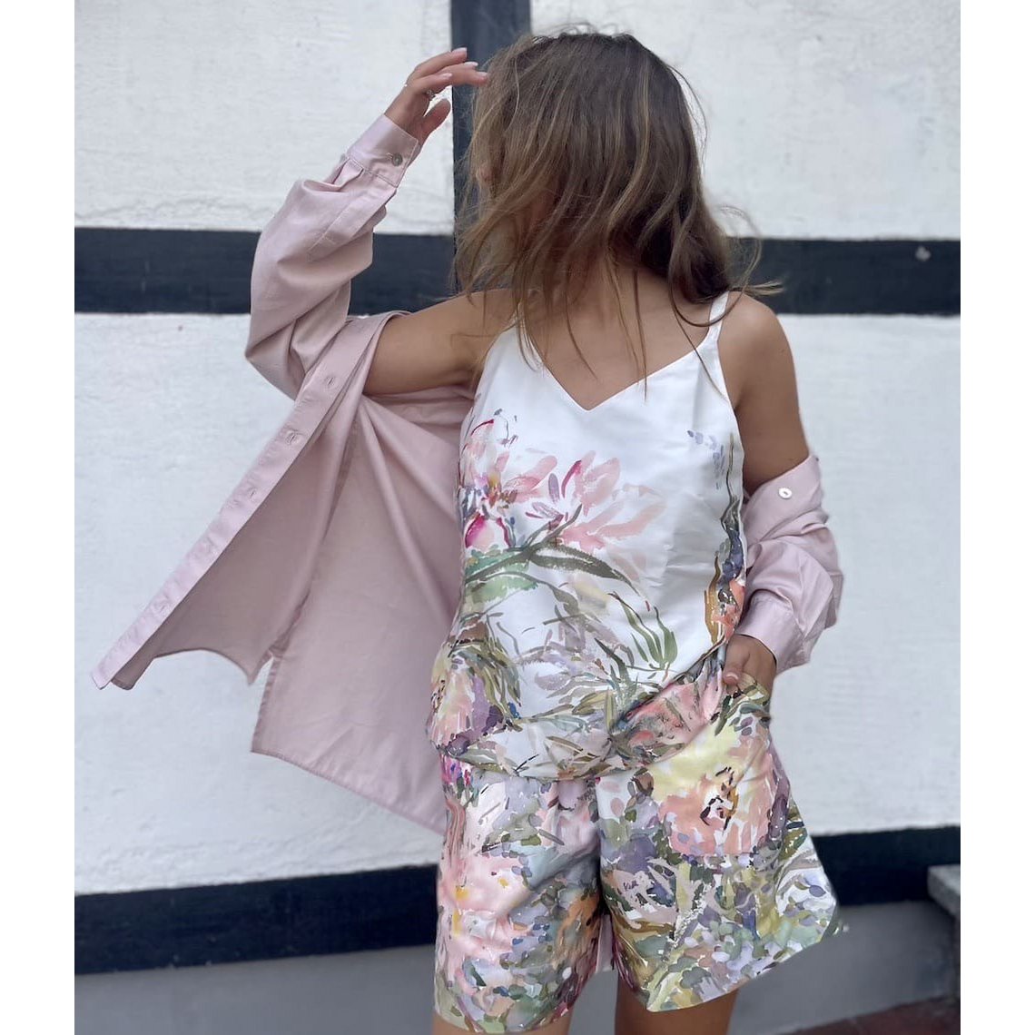 Completo due pezzi Floral Sense (camicia + pantaloncini)