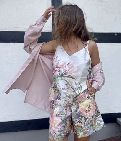 Two piece set Floral Sense (blouse + shorts)