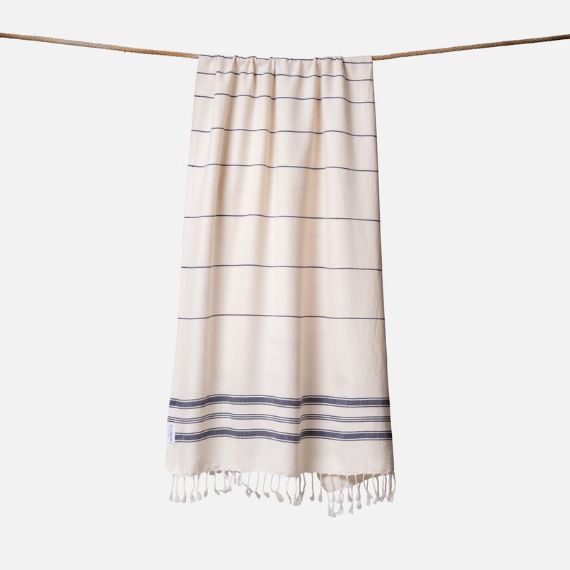 Serviette Ecobain "Nouveau Classique" | Night Shift (Écru-Dunkelblau)