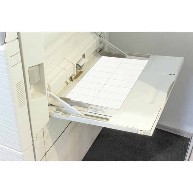 Etiqueta ILK Canguro 105x37mm caja 25 hojas 16 etiquetas por paquete