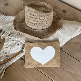Clutch heart white (vintage brown canvas) NEW batch