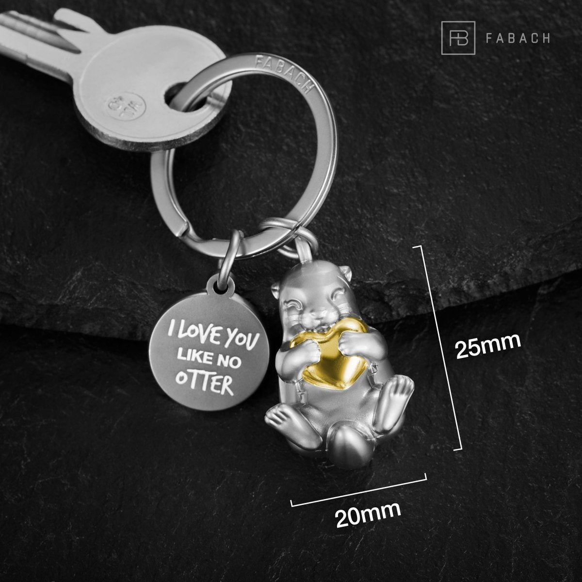 "I love you like no otter" Otter keychain "Otty" with engraving - loving lucky charm with heart - gift for partner, best friend