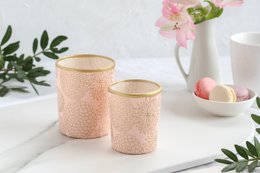 Medium fyrfadsstage lavet af glas & Chiyogami papir | Stor krysantemum / fersken | Håndlavet