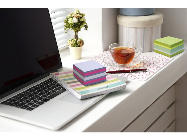 Info notes 75x75mm assorti felle kleuren blok a 450 vel: wit, lemon, felgroen, pastelgroen
