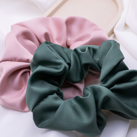 Scrunchie satin green hairband dark green - hand-sewn hair tie shiny