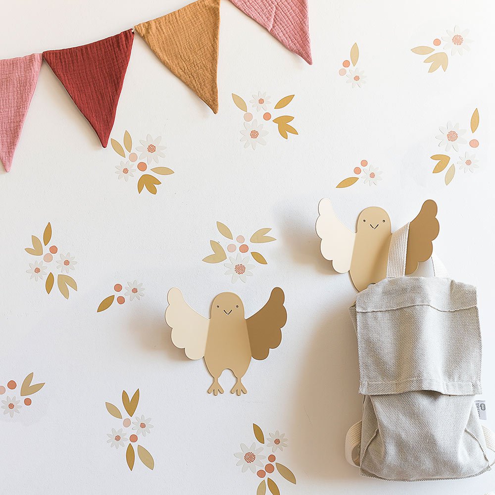 Chick wall hanger