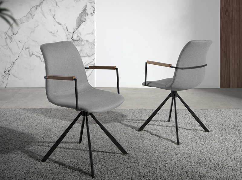 Chaise pivotante en tissu et pieds en acier noir 4105