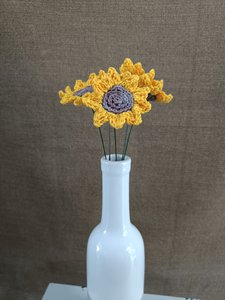 Kleine Zonnebloem, Kunstbloem, Gehaakt