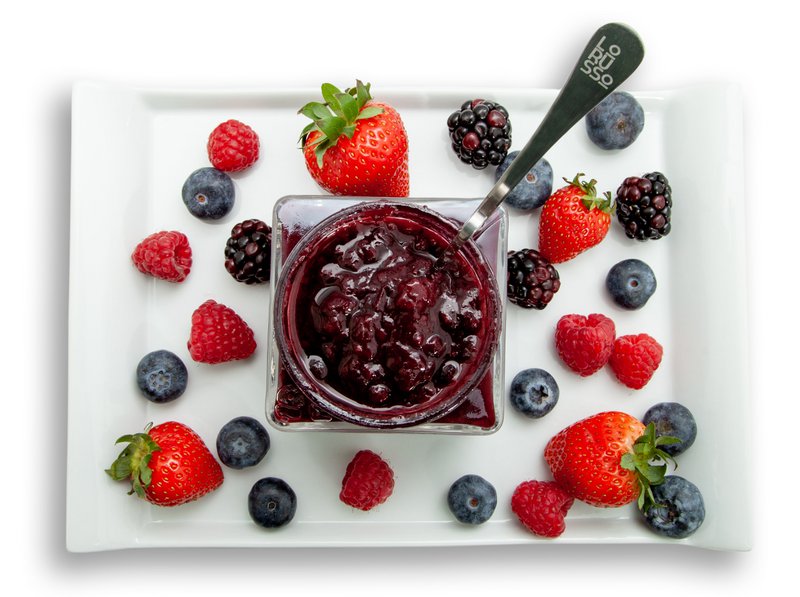Bio Gourmet Jam fra røde frugter med 85% frugt, 175 g