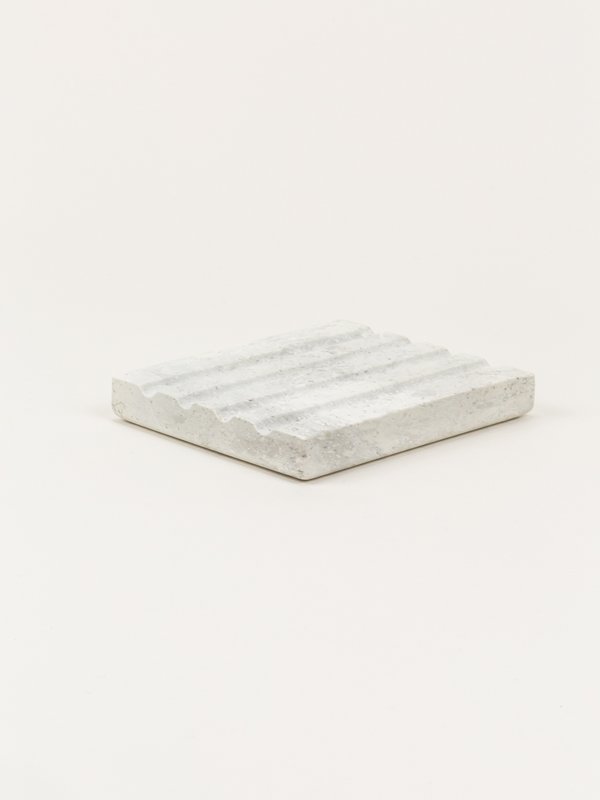 Rectangular soap holder in natural stone