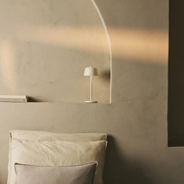 Anton Vanille Oplaadbare Tafellamp