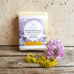 Savon capillaire ALBA pour cheveux gras à l'huile d'ortie et de menthe