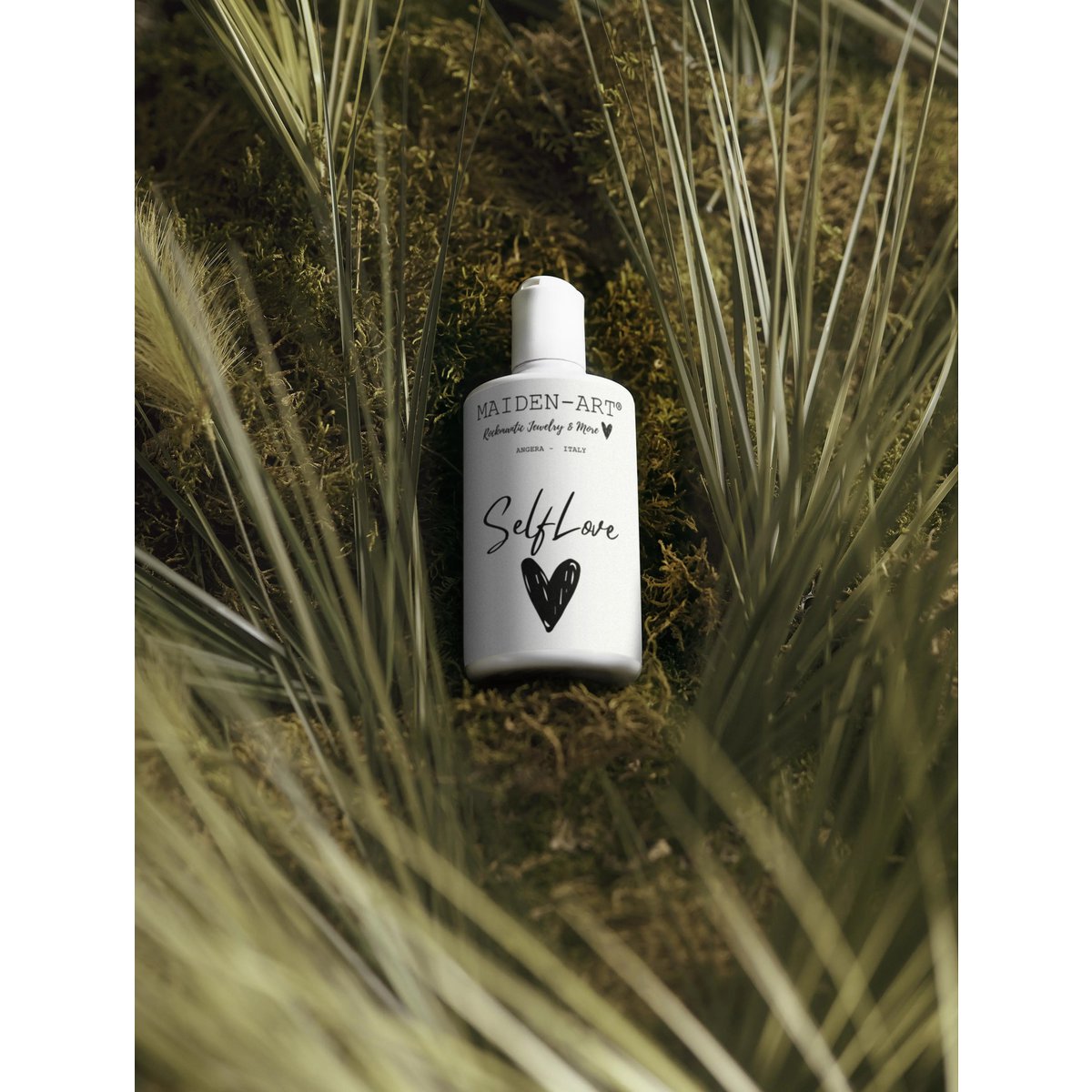 Shampoo nutriente Mindful Hair Care Shampoo nutriente e volumizzante