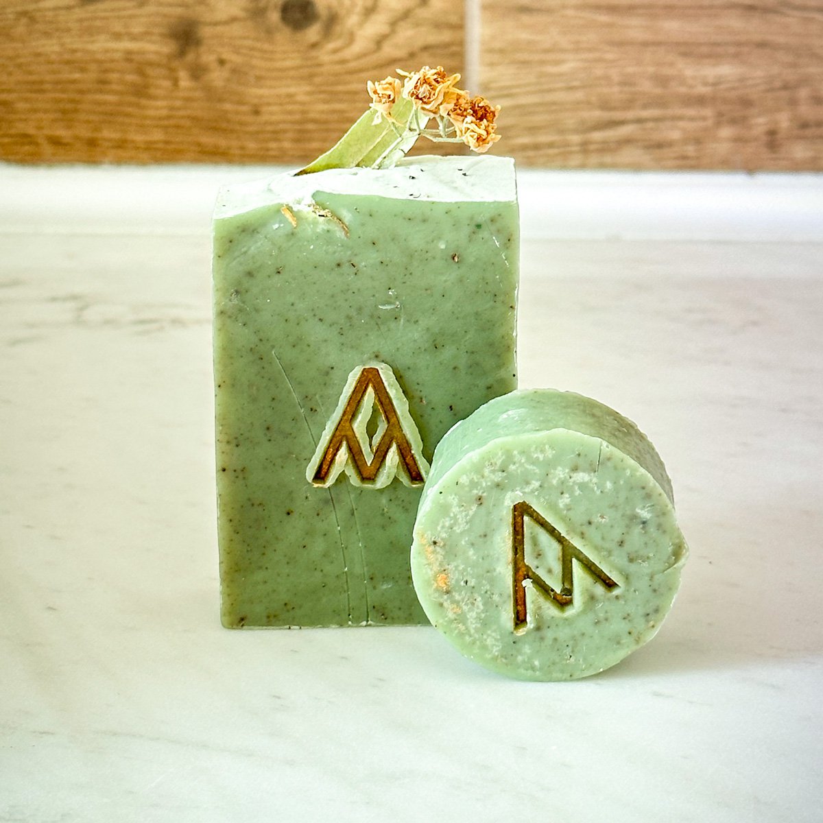 ENCHANTED FOREST NATURAL SOAP (MINT, LINDEN & GREEN CLAY)