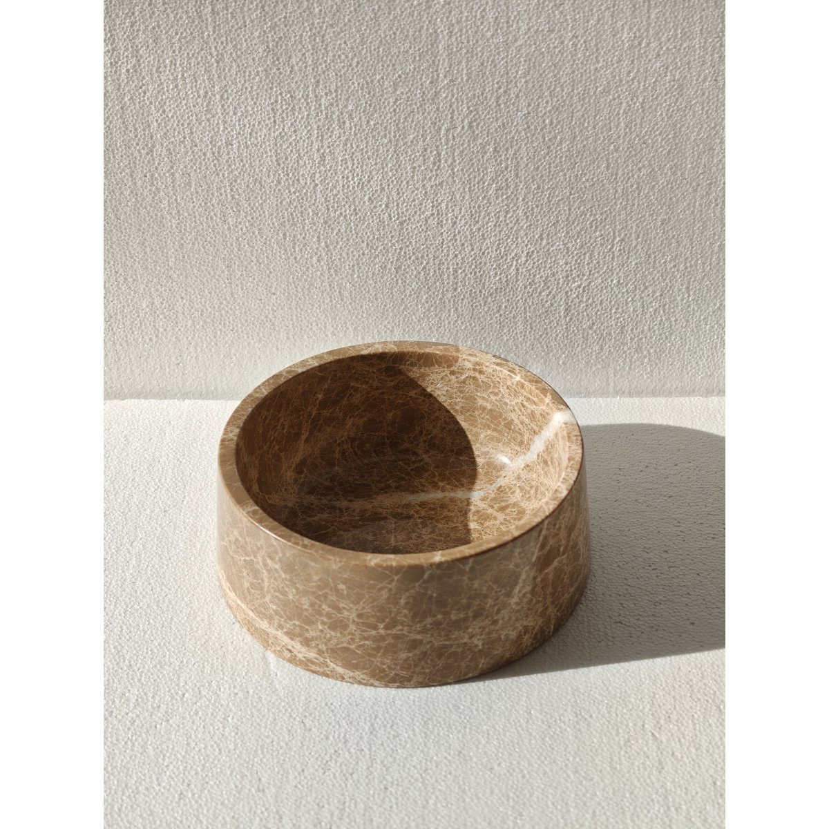 Large Ø 23 cm