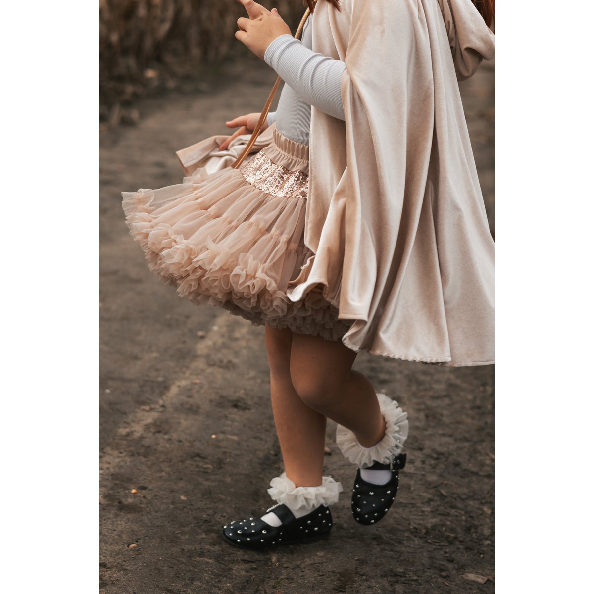 Little Cream Riding Hood -White Witch Magic Cape