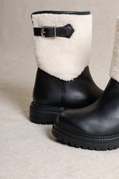 WELL BLACK – Winterstiefel aus Kunstfell und Leder