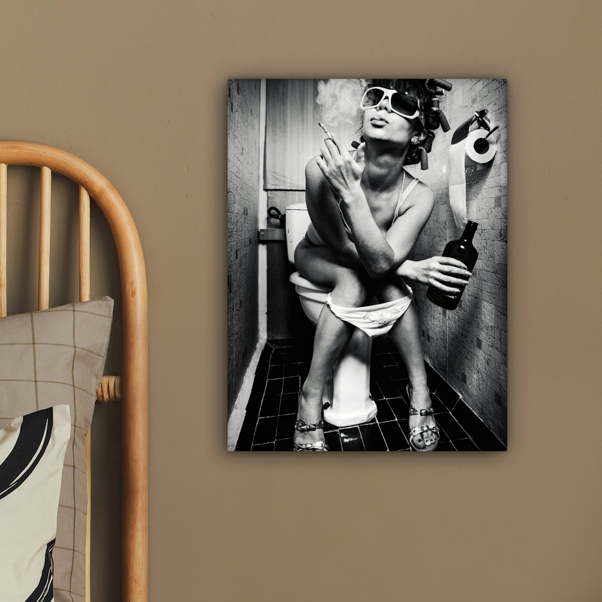 Canvas Painting - Wall Decoration Woman - Vintage - Curles - Toilet - Cigarette - Wall Decoration Living Room - Bedroom Decoration - Room Accessories - Canvas Paintings