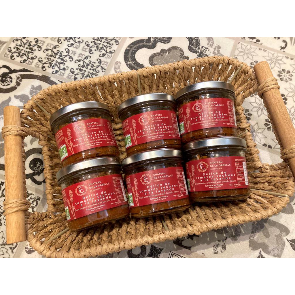 Sun-dried tomato delight with organic lavender flowers