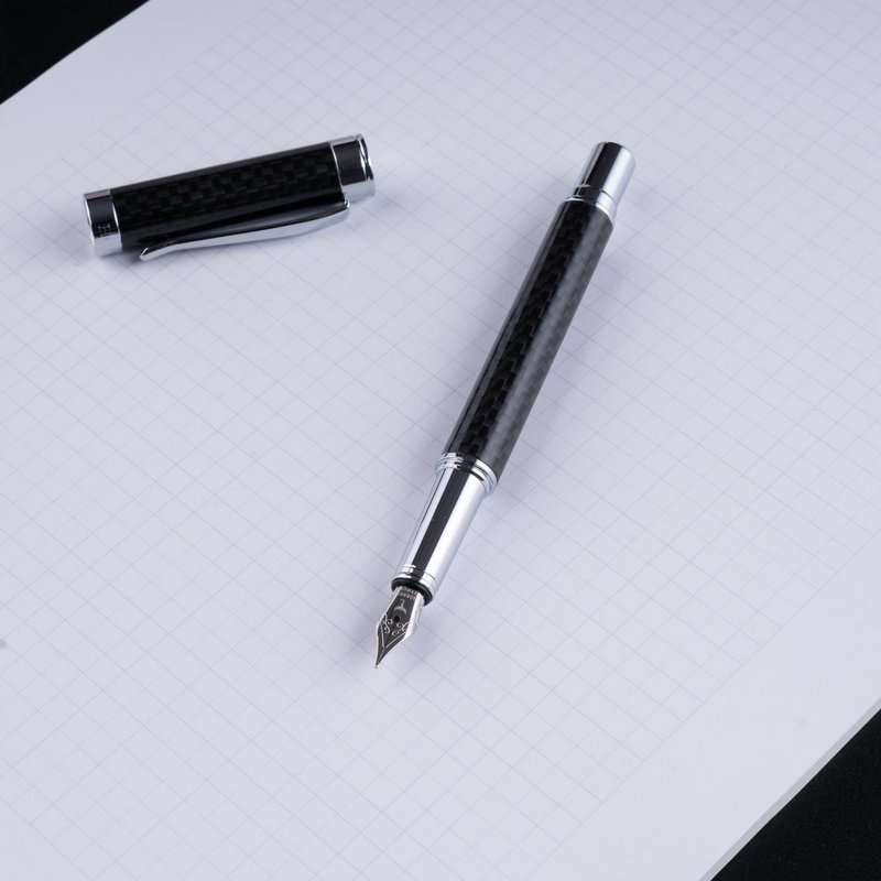 Una penna stilografica