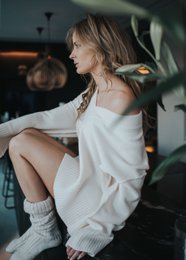 Robe tricotée femme écru manches longues col V - LARVIK