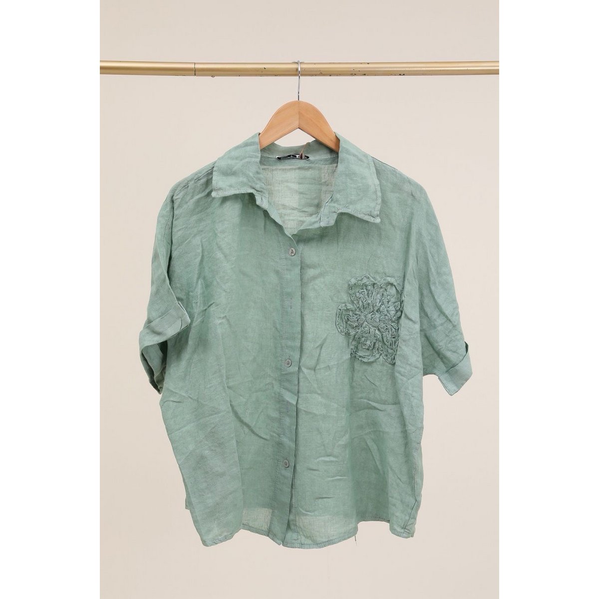Shirt with a linen flower Ref. 20341